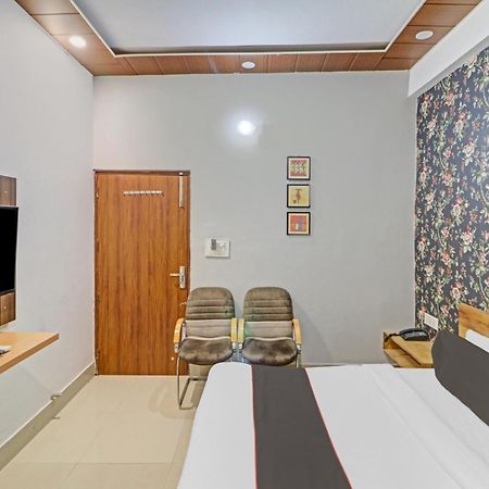 Hotel O Star Ki New Delhi Ngoại thất bức ảnh