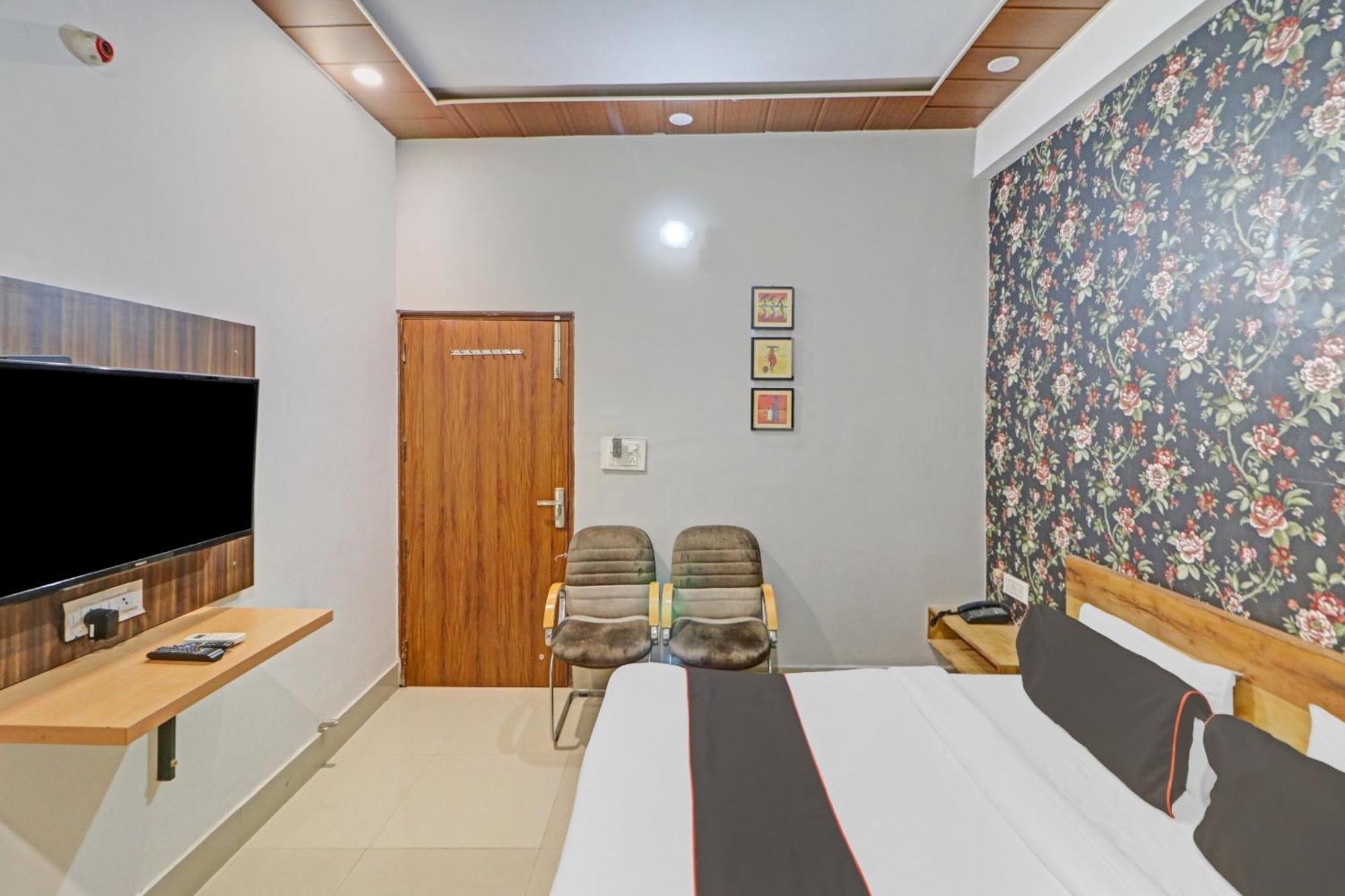 Hotel O Star Ki New Delhi Ngoại thất bức ảnh